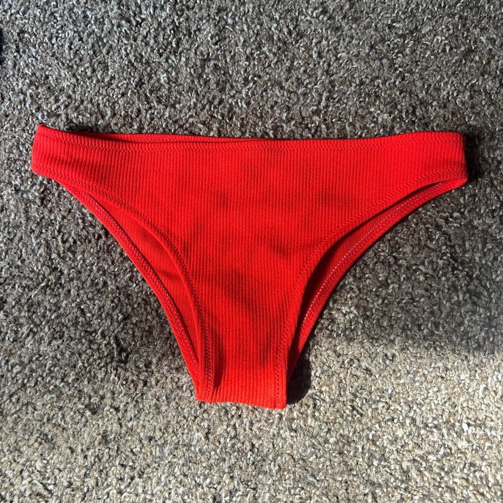 Red ribbed bikini bottoms